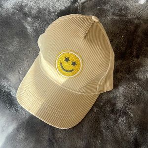 Smiley hat